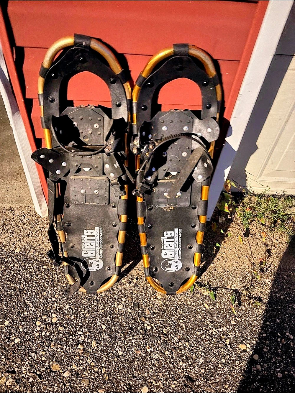 Glens outdoor Crescent Moon Gold 9 Snowshoes Black & Gold